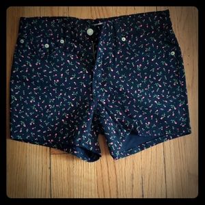 Levi's rose jean shorts